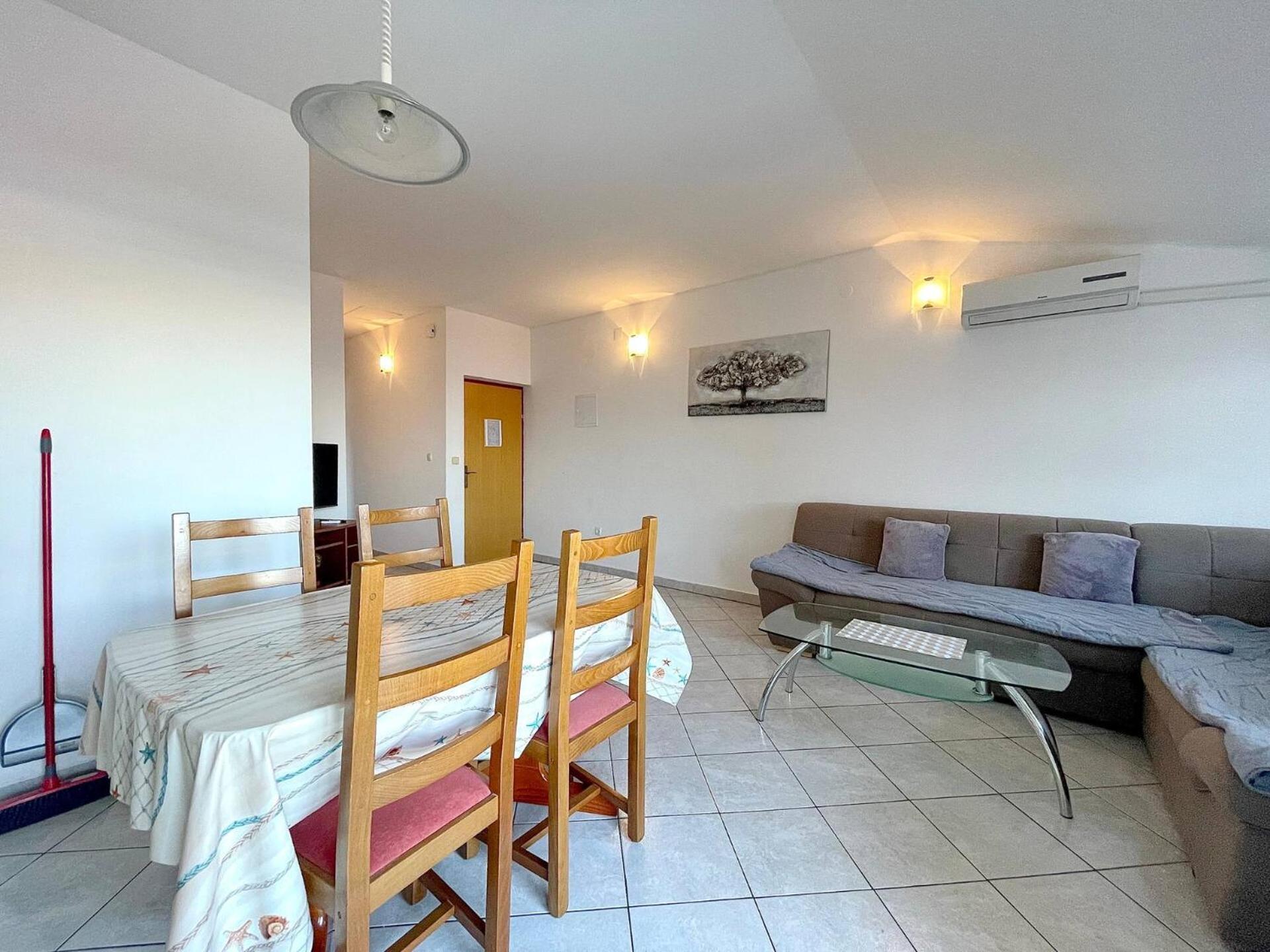 Apartments Capic Z باشْكا المظهر الخارجي الصورة