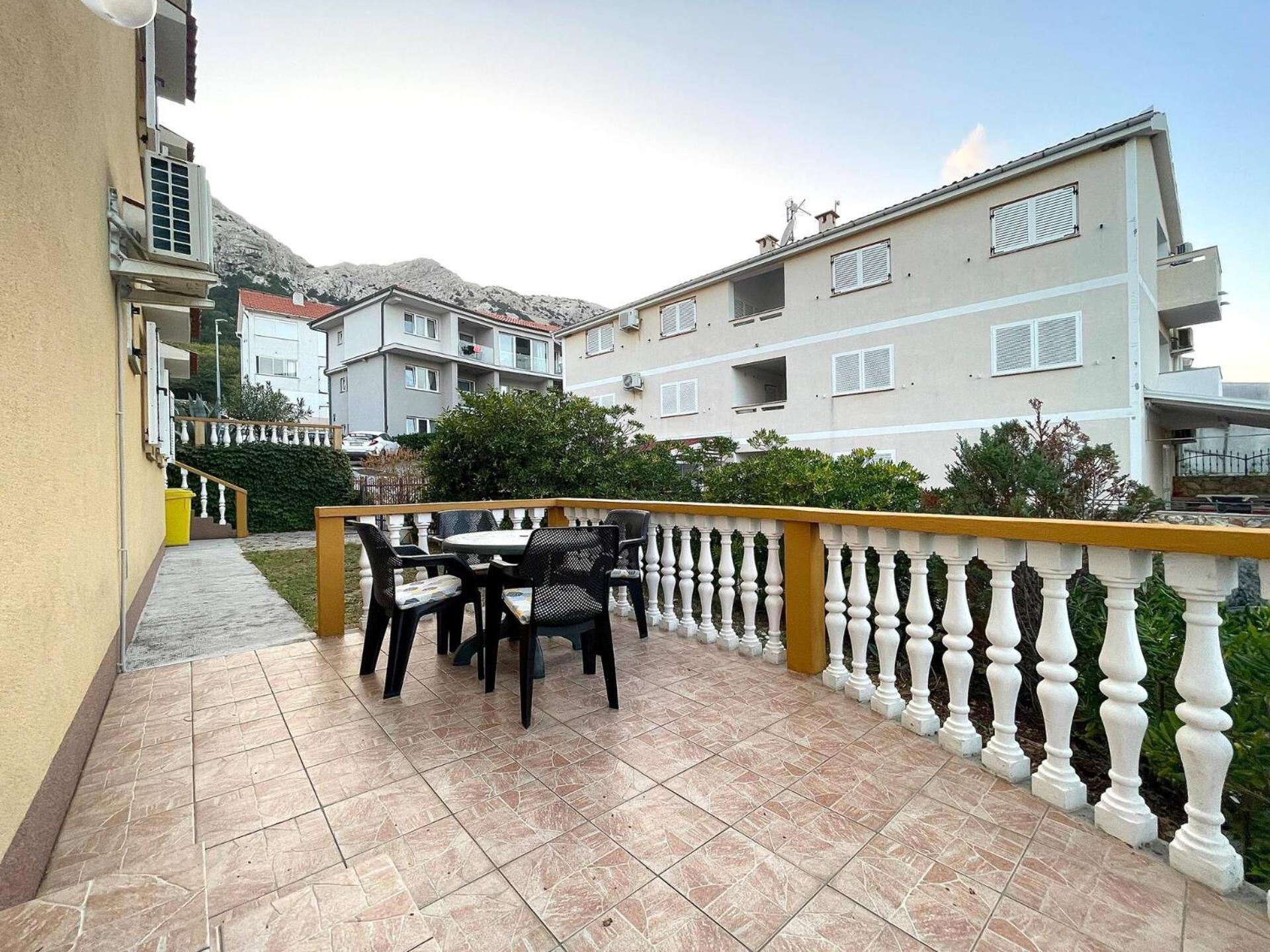 Apartments Capic Z باشْكا المظهر الخارجي الصورة